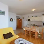 Apartments Punta Milna